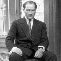 Atatürk Anısına!
